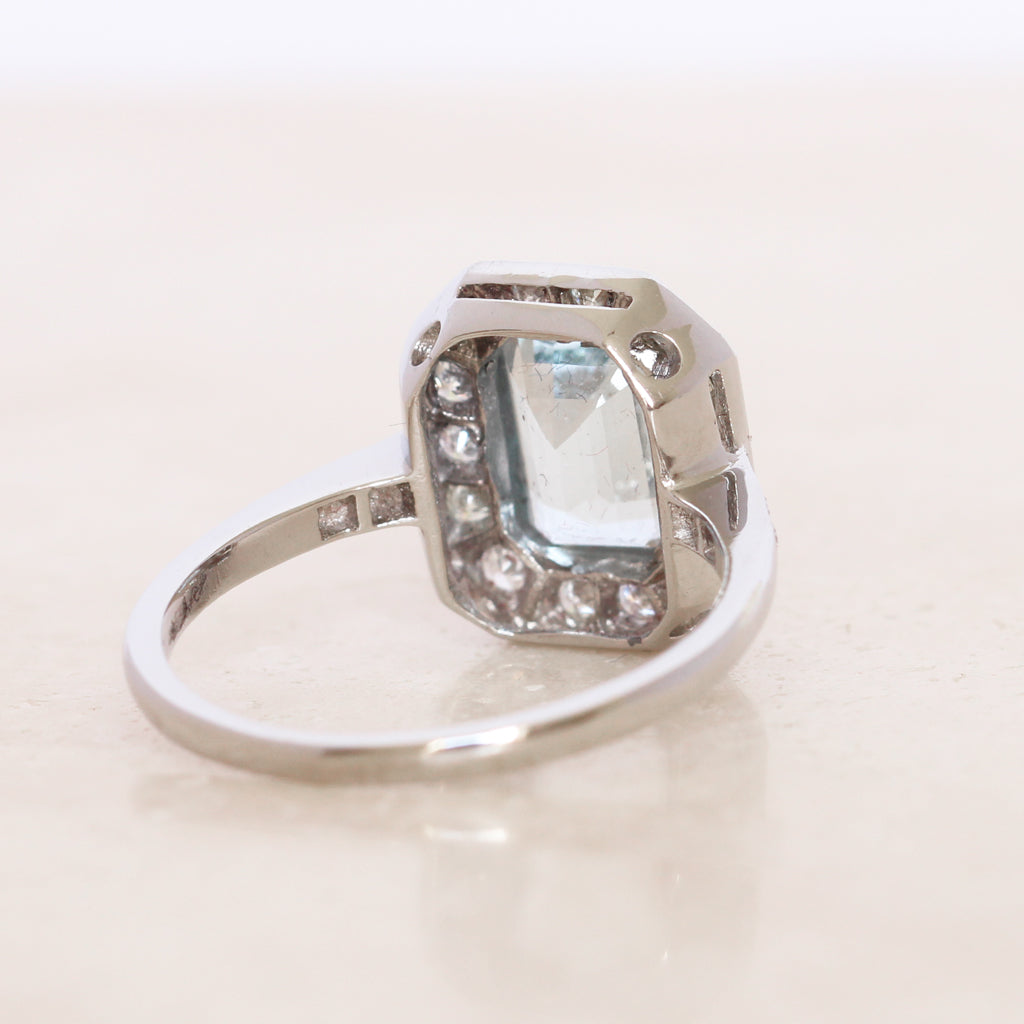 Art Deco Style 2.40 Carat Aquamarine and Diamond Cluster