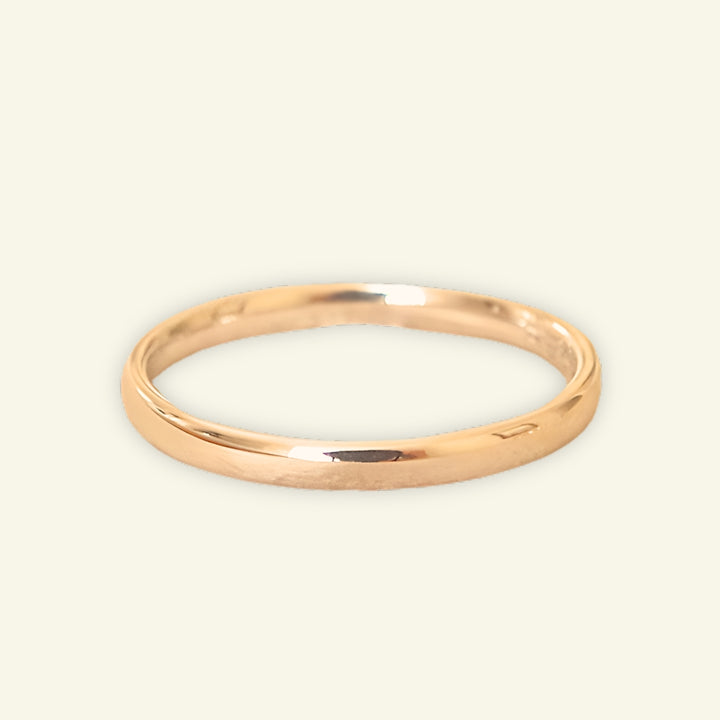 The Court Shape Wedding Band