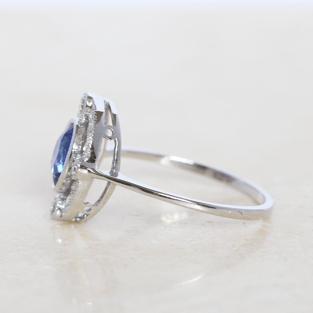 Vintage Style 1.04 Carat Sapphire and Diamond Cluster