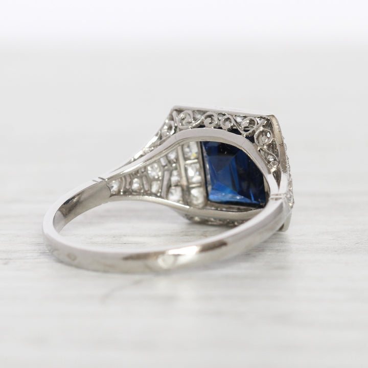 French Art Deco 2.45 Carat Sapphire and Old Cut Diamond Cluster