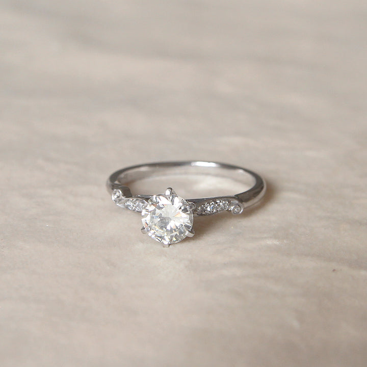 Vintage 1 Carat Brilliant Cut Diamond Solitaire