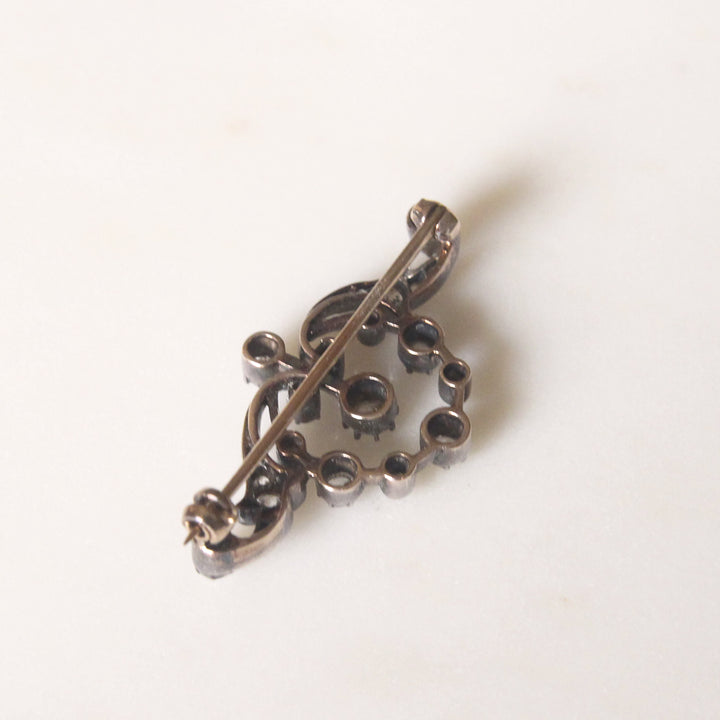 Victorian 1.15 Carat Old Cut Diamond Brooch