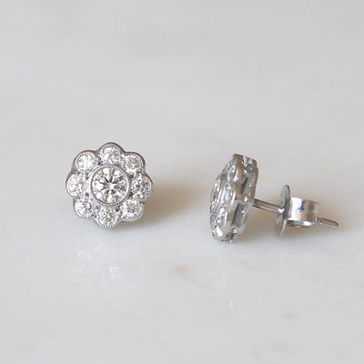 Edwardian Style 1.04 Carat Brilliant Cut Diamond Daisy Cluster Stud Earrings