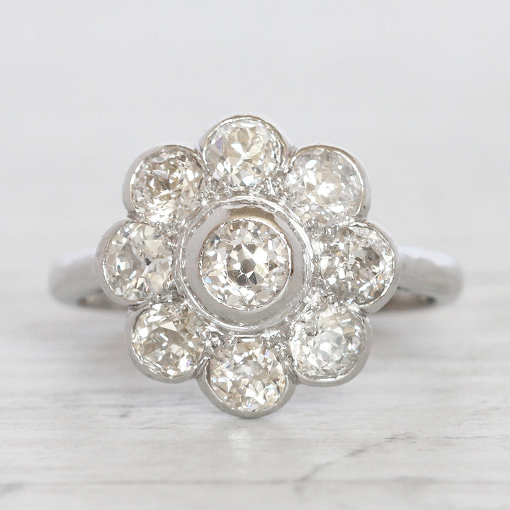 Art Deco 1.85 Carat Old Cut Diamond Daisy Cluster