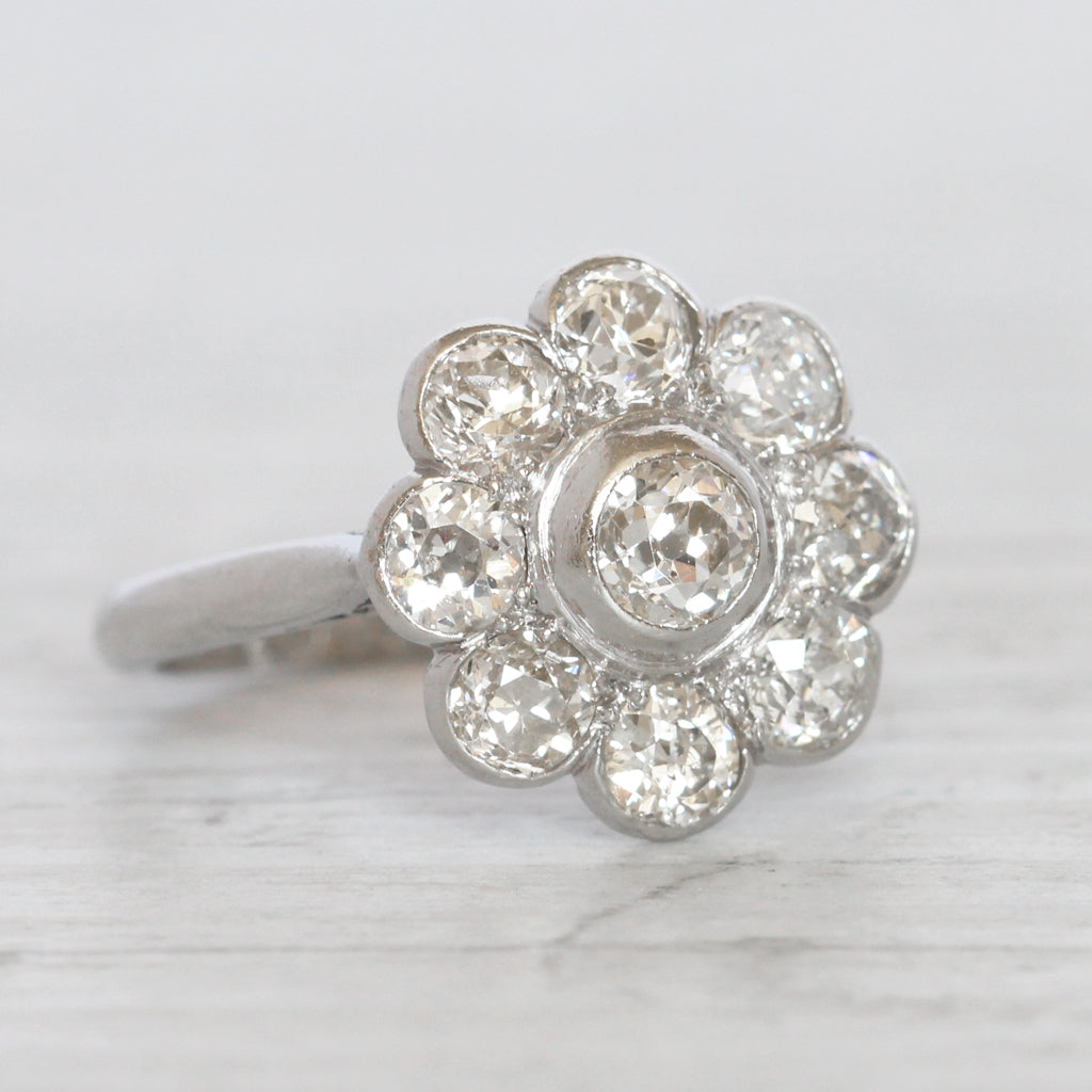 Art Deco 1.85 Carat Old Cut Diamond Daisy Cluster