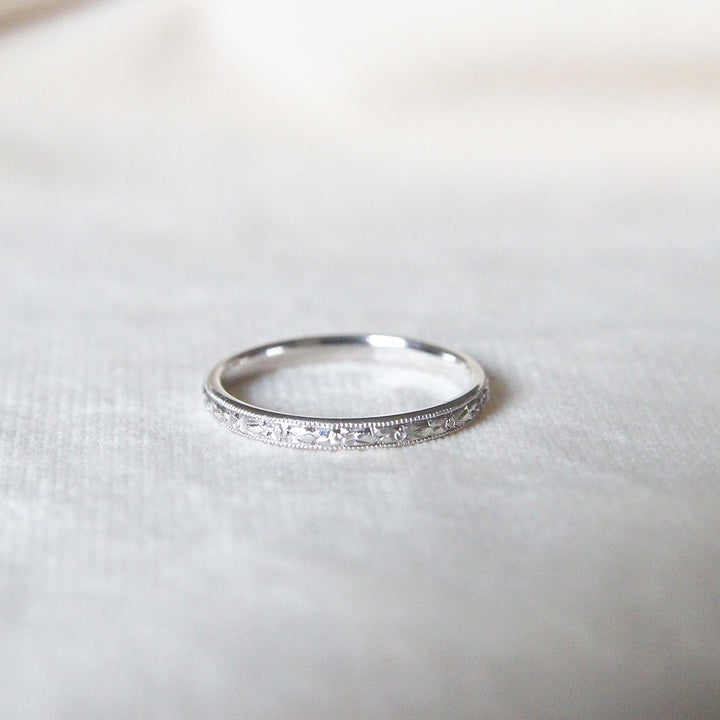 The Orange Blossom Band - Vintage Style Engraved Wedding Band