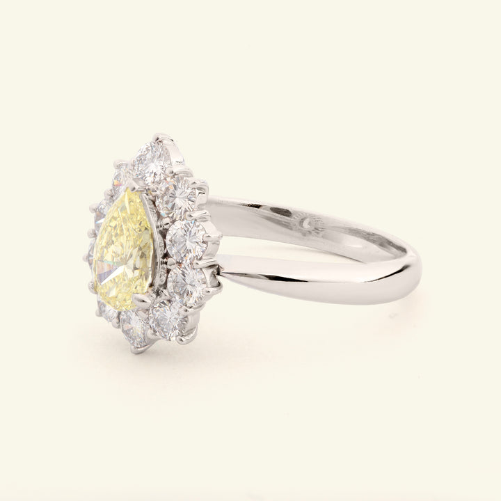 Vintage Style 1.57 Carat Yellow and White Diamond Pear Shape Cluster