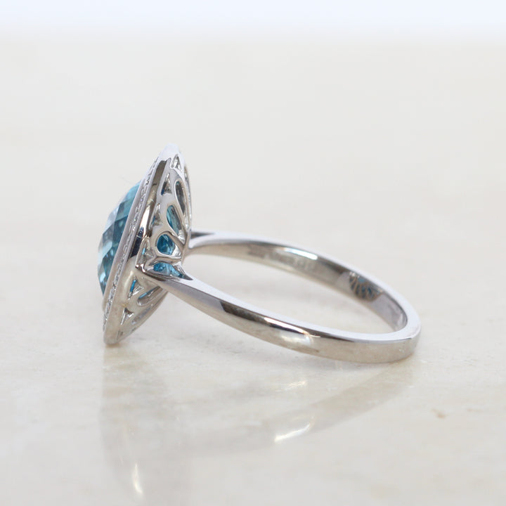 Contemporary 3.55 Carat Blue Topaz and Diamond Cluster