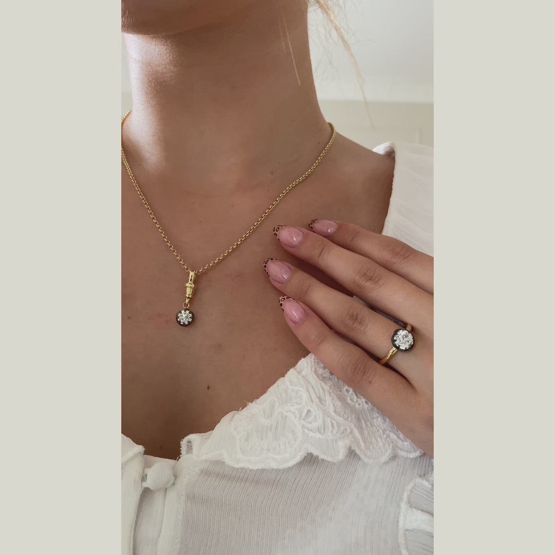 henrietta-georgian-style-pendant-video