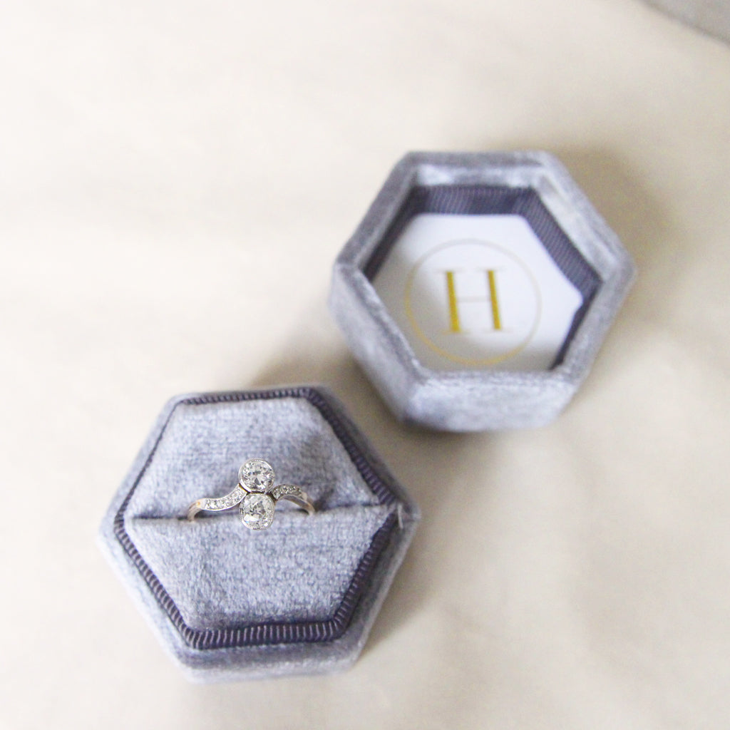 Edwardian 0.54 Carat Old Cut Diamond Toi et Moi Ring