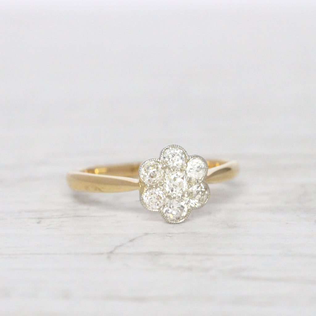 Edwardian 0.49 Carat Old Cut Diamond Daisy Cluster