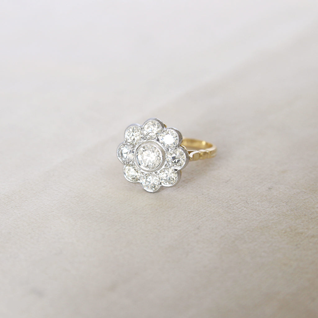 Vintage Style 2.10 Carat Brilliant Cut Diamond Daisy Cluster