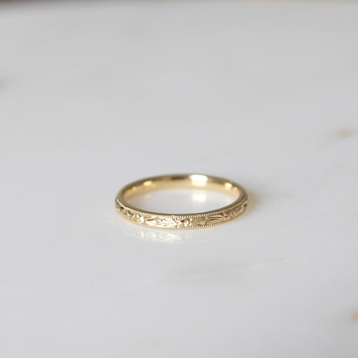 The Orange Blossom Band - Vintage Style Engraved Wedding Band