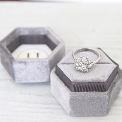 Vintage 0.78 Carat Brilliant Cut Diamond Daisy Cluster Ring