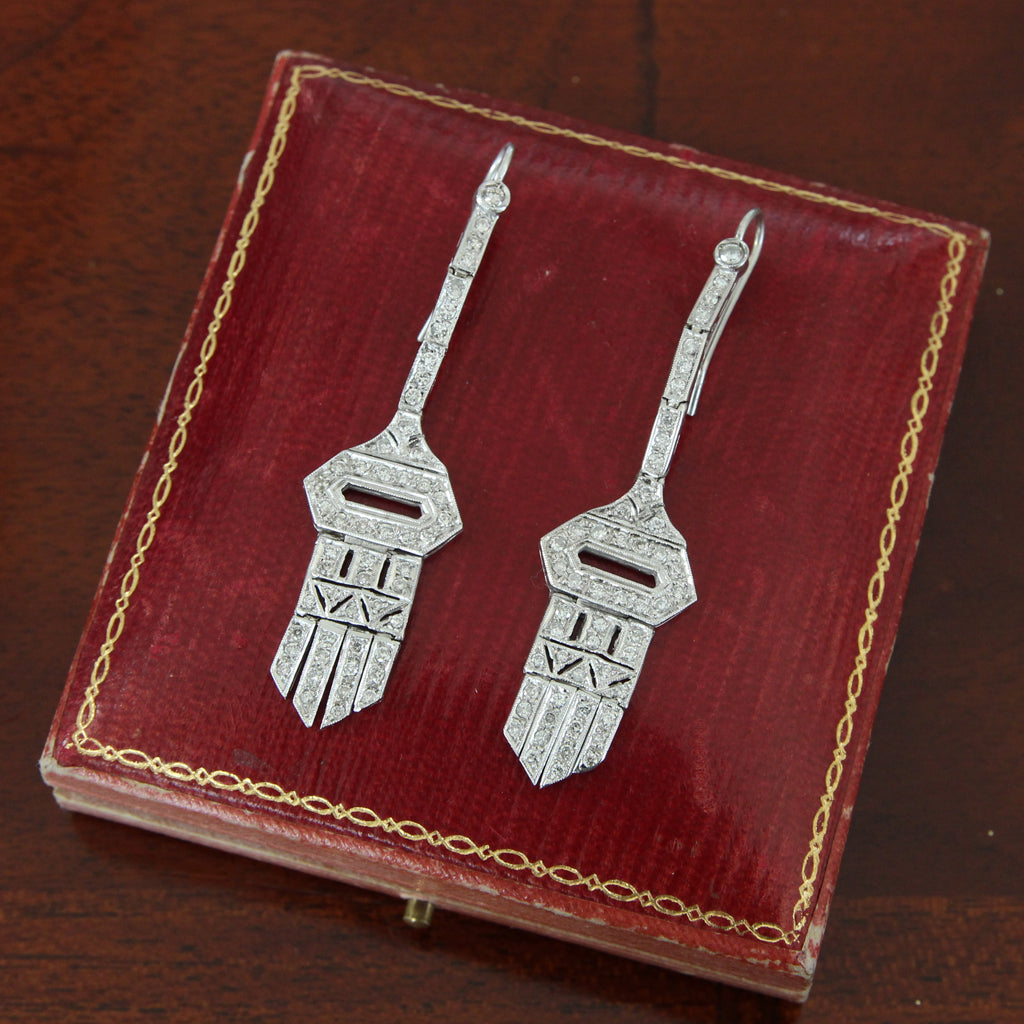 Art Deco 1.10 Carat Diamond Chandelier Drop Earrings