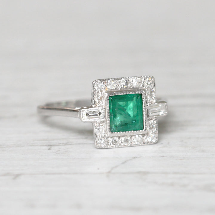 Art Deco Style 0.80 Carat Emerald and Diamond Square Cluster