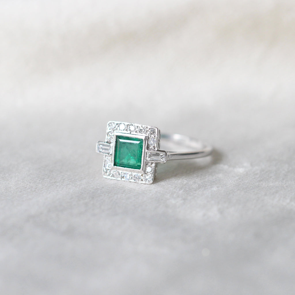Art Deco Style 0.80 Carat Emerald and Diamond Square Cluster