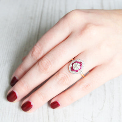 Art Deco Style 0.70 Carat Diamond and Calibré Cut Ruby Target Cluster